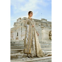Traditional Magnolia Scilla Gown Traditional Magnolia Scilla Gown