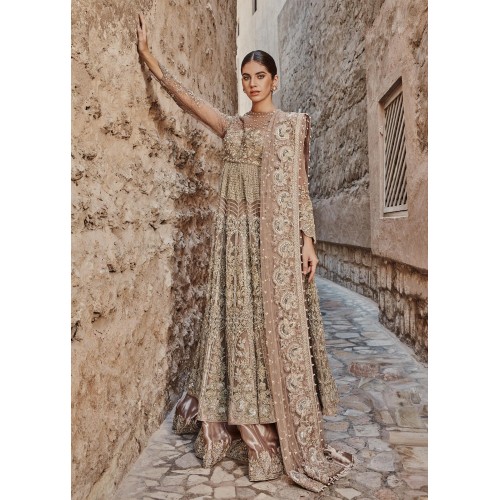 Raisin Scilla Gown