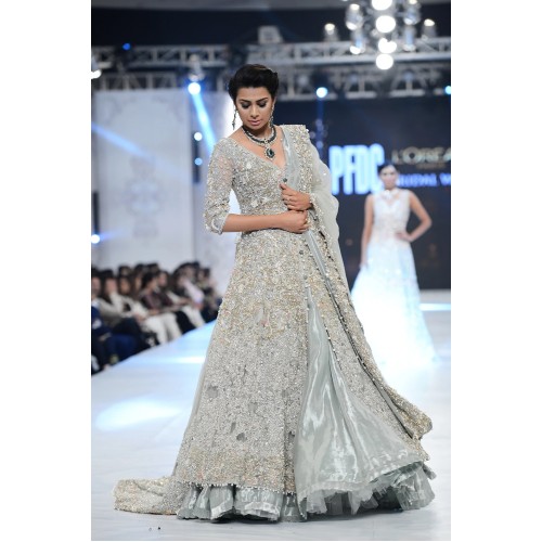 Timberwolf Scilla Gown