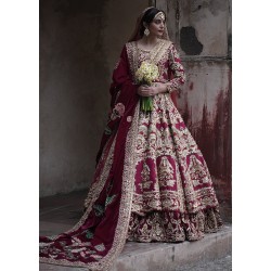 Quinacridone Magenta Adonis Gown