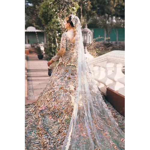 Flora and Fauna Zenobia Lehenga