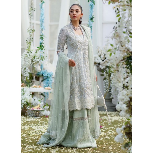 Laurel Green Flora Angrakha