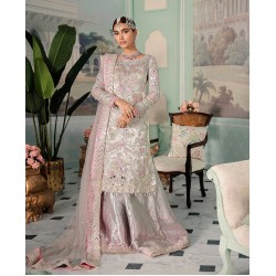 Light champagne Iris Sharara