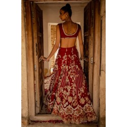 Penn Red Julia Lehenga