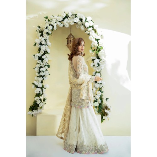 Off White Julia Sharara