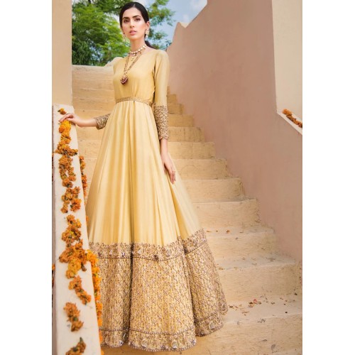 Soft Yellow Aster Gown Soft Yellow Aster Gown