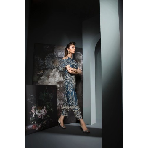 Queen Blue Scilla Halter Cape Shirt