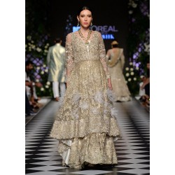 Dun Scilla Gown