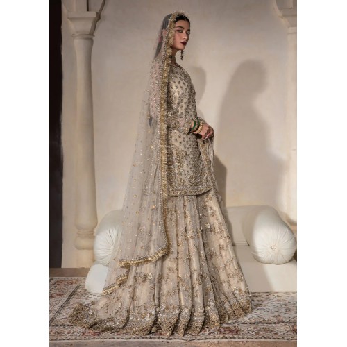 Champagne Magnolia Sharara