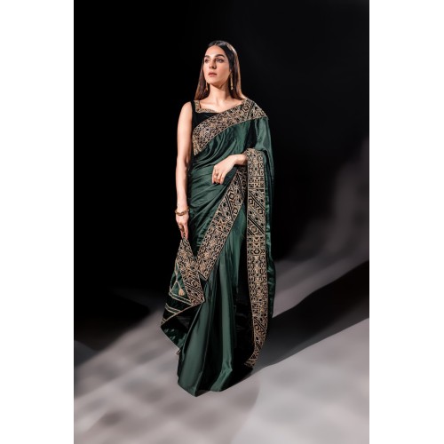 English Green Aster Saree English Green Aster Saree