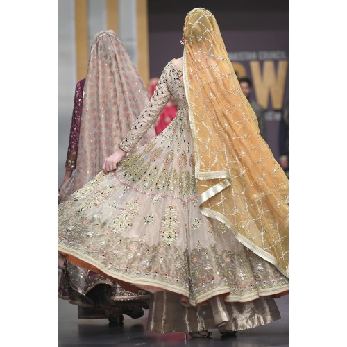 Champagne Blue Daphne Kalidaar