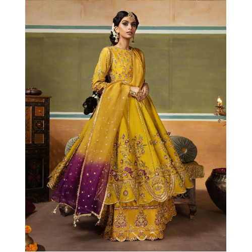 Saffron Nerine Pishwas