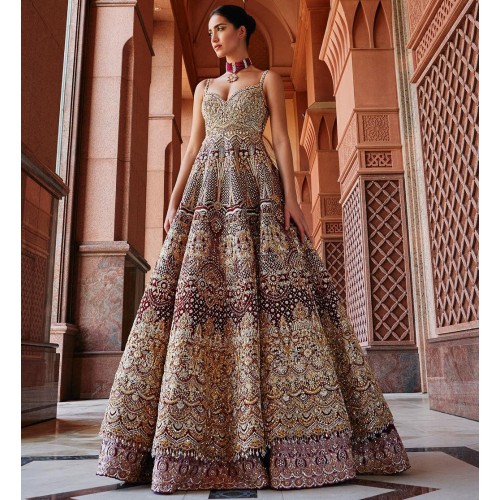 Rosewood Fleur-de-lis Gown Rosewood Fleur-de-lis Gown