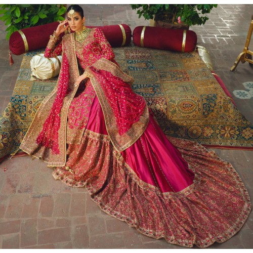 Cerise Stokesia Farshi Lehenga