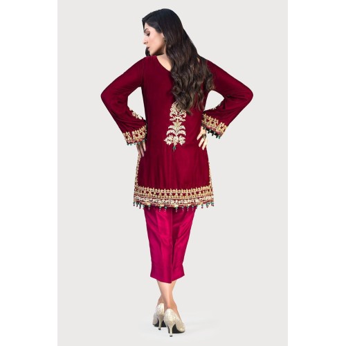 Berry Burgundy Amaryllis Velvet Short Shirt and Capri Pants