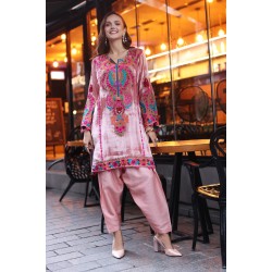 Orchid Pink Amaryllis Velvet Kameez Shalwar