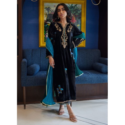 Obsidian Flora Velvet Long Shirt with Pants