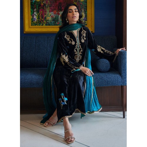 Obsidian Flora Velvet Long Shirt with Pants