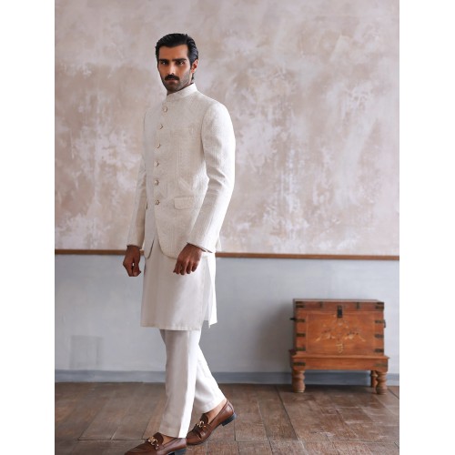 ZGMP1291 White Embroidered Prince Coat