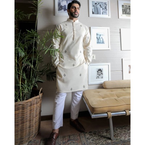 ZGMK2667 Off White Cotton Blend Kurta Pajama