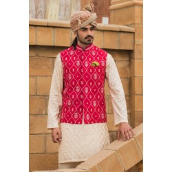 ZGMW2041 Pantone Red Raw Silk Waistcoat