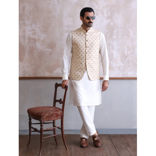 ZGMW2221 Sultry Beige Jamawar Waistcoat