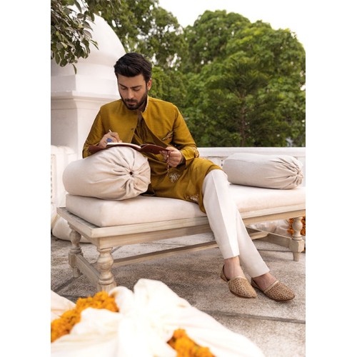 ZGMW2520 Golden Brown Raw Silk Waistcoat ZGMW2520 Golden Brown Raw Silk Waistcoat