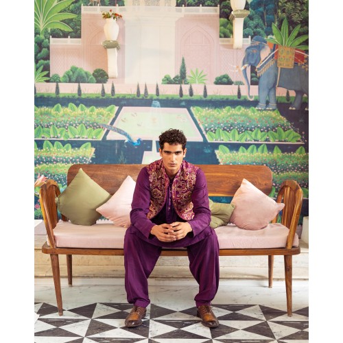 ZGMW3378 Magenta Haze Raw Silk Waistcoat