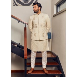 ZGMP1137 Ivory Karandi Prince Coat