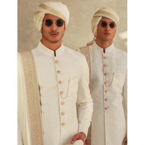 ZGMT1004 Off White Turban with Gold Border and Short Tail ZGMT1004 Off White Turban with Gold Border and Short Tail