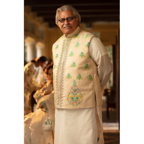 ZGMW1041 Off White Banarsi Waistcoat