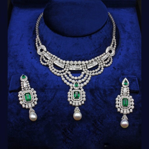 ZGJ1166 925 Sterling Silver Emerald Necklace and Earrings