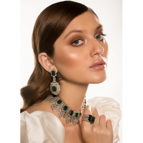 ZGJ1259 925 Sterling Silver Emerald Necklace and Earrings Set