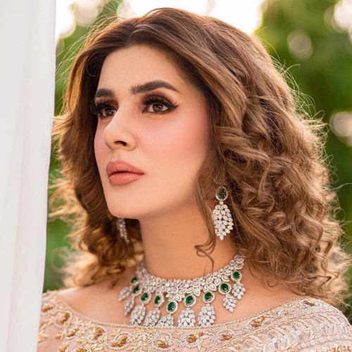 ZGJ1653 925 Sterling Silver Emerald Necklace and Earrings