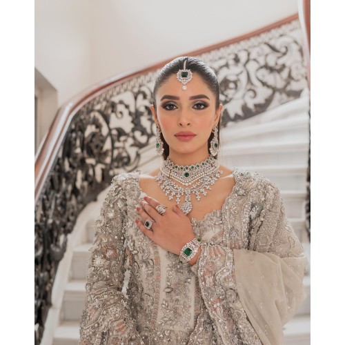 ZGJ1676 925 Sterling Silver Emerald Jewellery Set