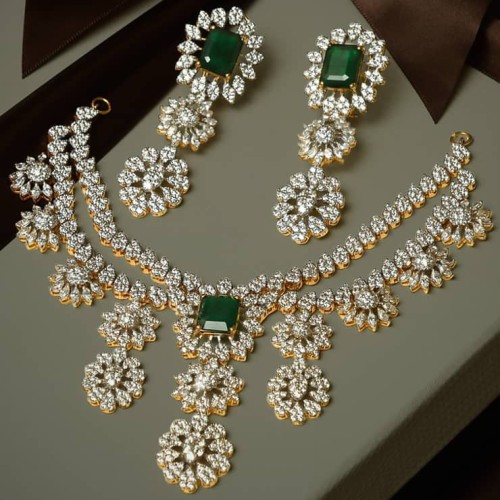 ZGJ1790 925 Sterling Silver Emerald Necklace and Earrings ZGJ1790 925 Sterling Silver Emerald Necklace and Earrings