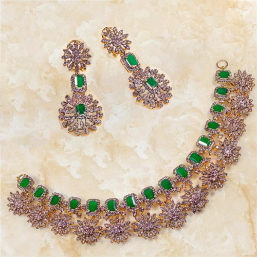 ZGJ1806 925 Sterling Silver Emerald Choker and Earrings