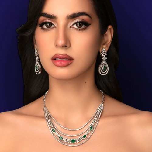 ZGJ1844 925 Sterling Silver Emerald Necklace and Earrings
