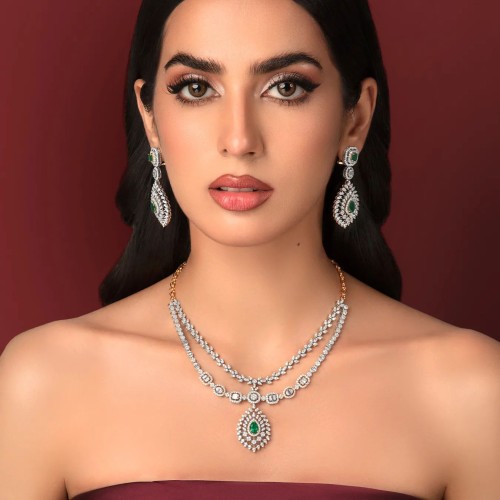 ZGJ1848 925 Sterling Silver Emerald Necklace and Earrings