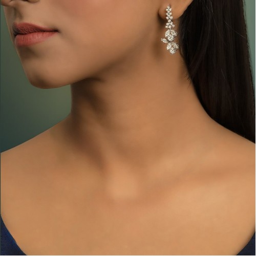 ZGJ1922 925 Sterling Silver Diamond Like Earrings