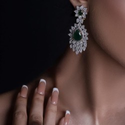 ZGJ2119 925 Sterling Silver Emerald Earrings