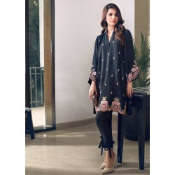 Black Syringa Trousers Suit